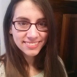 Meet your Posher, Rebecca